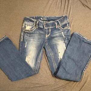 Series Y2K Low Waisted Bootcut Jeans Distressed White Stitching Size 11